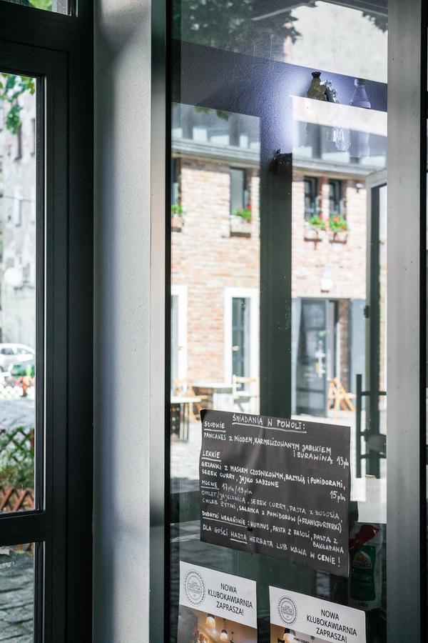 Hart Hostel & Art Gallery Вроцлав Экстерьер фото