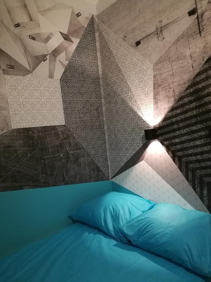 Hart Hostel & Art Gallery Вроцлав Экстерьер фото
